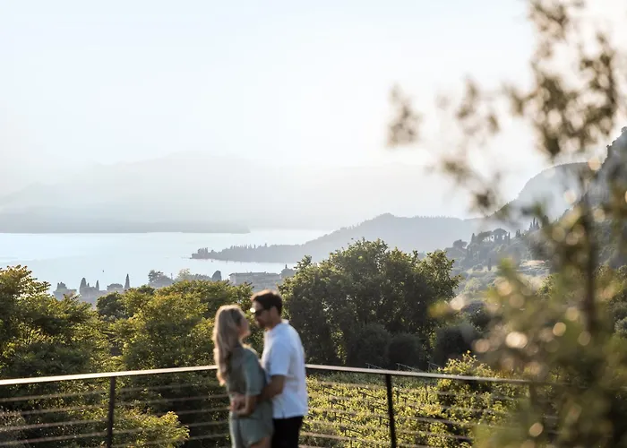 וילה My Summer Lakeside With Pool And Hot Tub ברדולינו