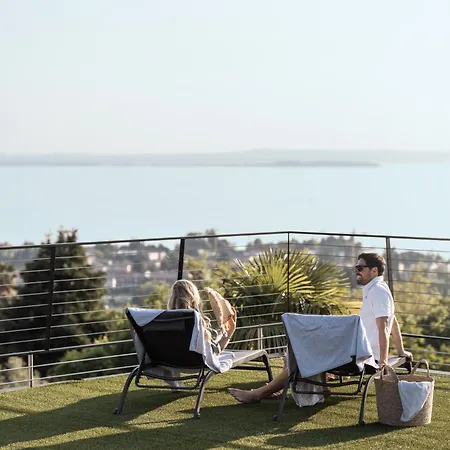 My Summer Lakeside With Pool And Hot Tub 巴多利诺