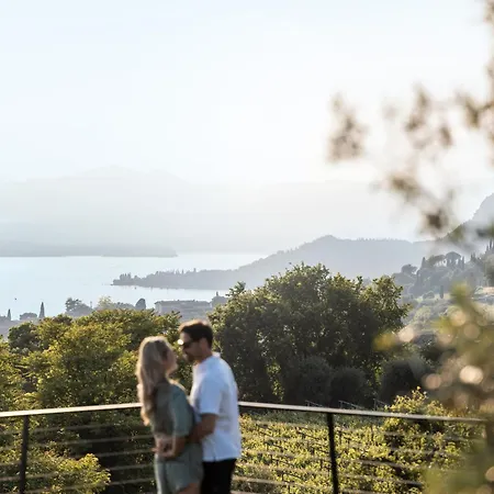 别墅 My Summer Lakeside With Pool And Hot Tub 巴多利诺