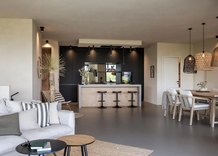 My Summer Lakeside With Pool And Hot Tub * Bardolino