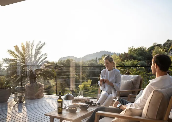 Villa My Summer Lakeside With Pool And Hot Tub