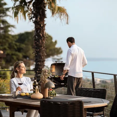 My Summer Lakeside With Pool And Hot Tub 빌라 *