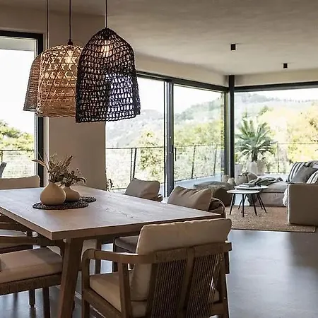 My Summer Lakeside With Pool And Hot Tub 빌라 바르돌리노